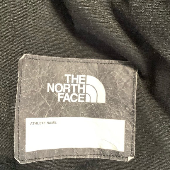North Face Kids Jacket - Picture 9 of 9